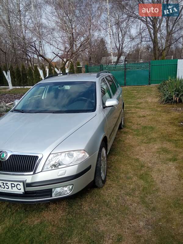 Универсал Skoda Octavia 2007 в Бродах