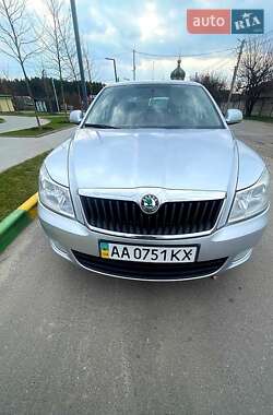 Лифтбек Skoda Octavia 2011 в 