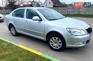 Лифтбек Skoda Octavia 2011 в 
