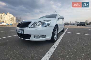 Універсал Skoda Octavia 2010 в 