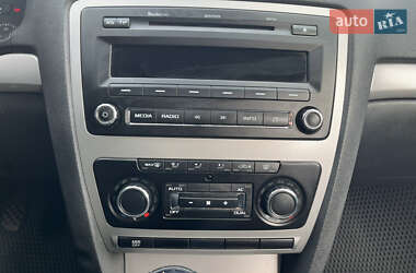 Лифтбек Skoda Octavia 2010 в 
