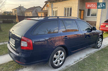 Универсал Skoda Octavia 2011 в 