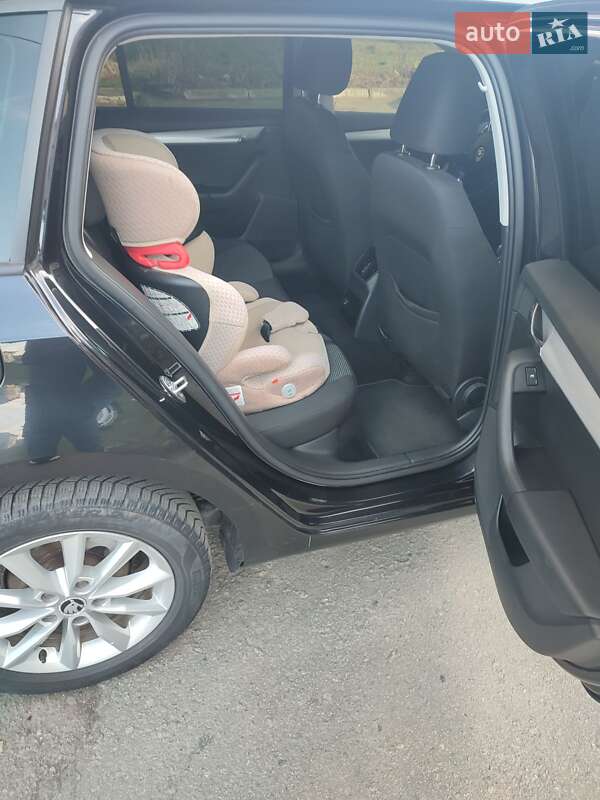 Універсал Skoda Octavia 2016 в Шепетівці