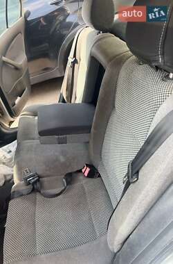 Ліфтбек Skoda Octavia 2001 в 