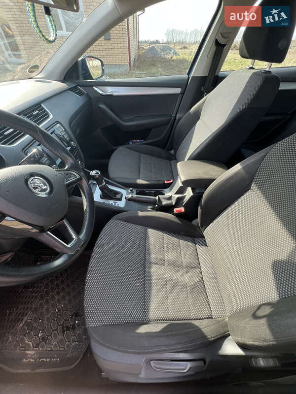 Універсал Skoda Octavia 2013 в Вишеньках