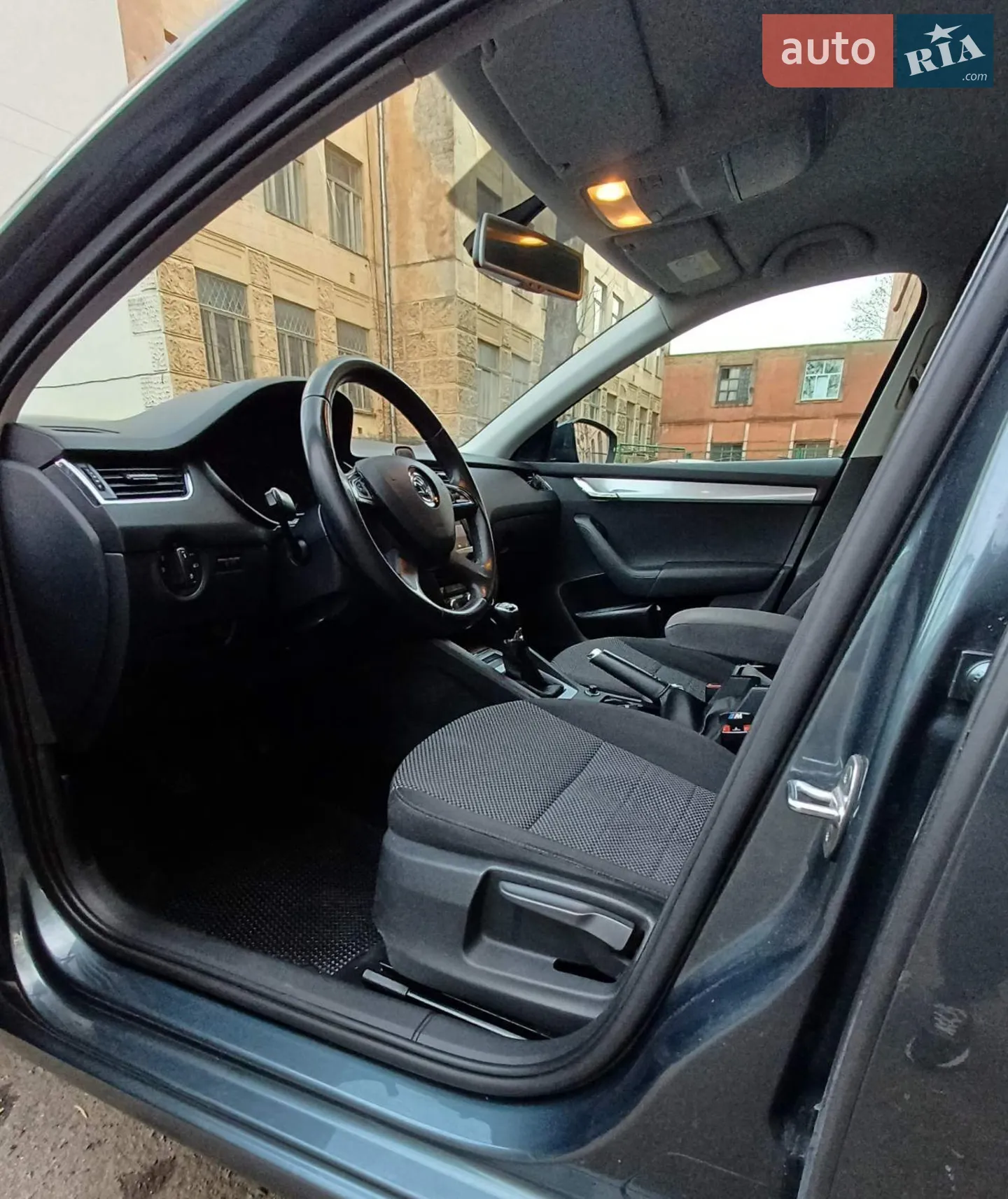 2015 Skoda Octavia - мініатюра 14
