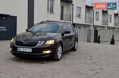 Универсал Skoda Octavia 2017 в 