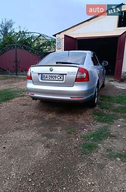 Лифтбек Skoda Octavia 2012 в 