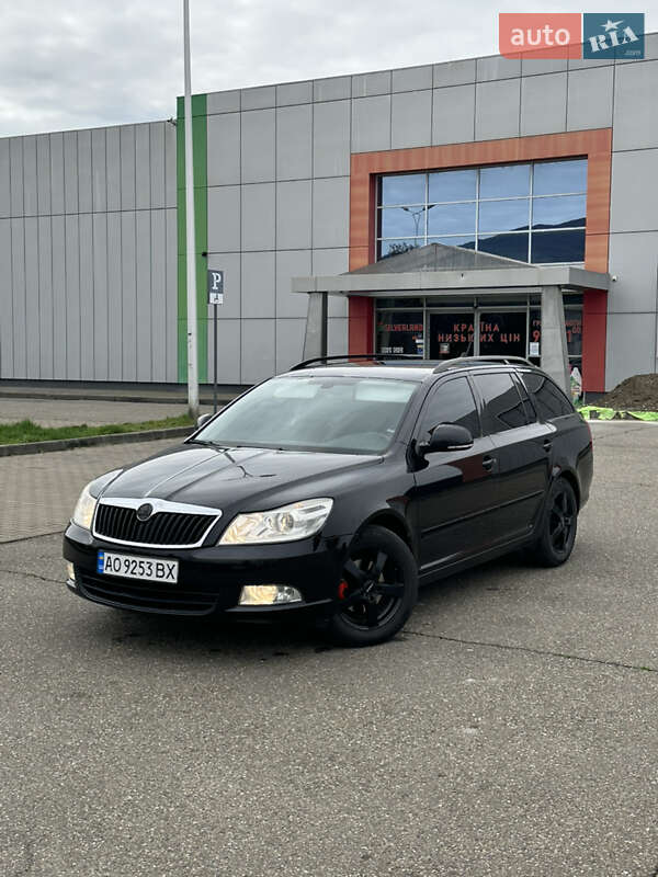Універсал Skoda Octavia 2010 в 