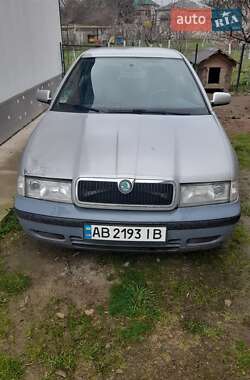 Ліфтбек Skoda Octavia 1998 в 