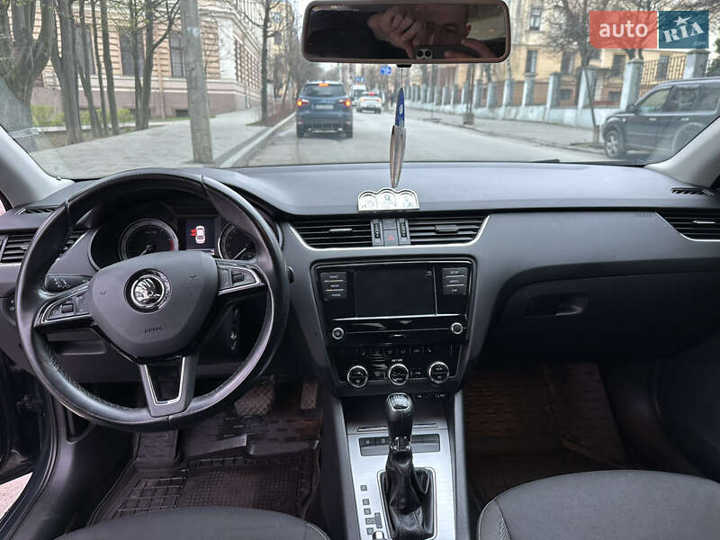 Ліфтбек Skoda Octavia 2017 в Чернівцях