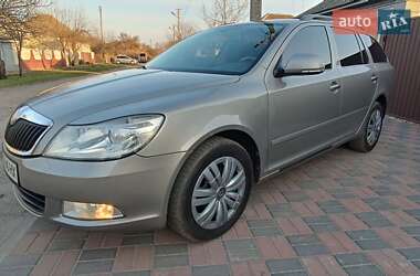 Универсал Skoda Octavia 2010 в Прилуках