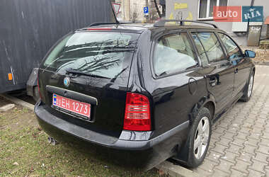 Универсал Skoda Octavia 2003 в 