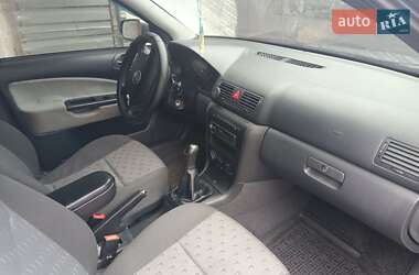 Универсал Skoda Octavia 2002 в Желтых Водах