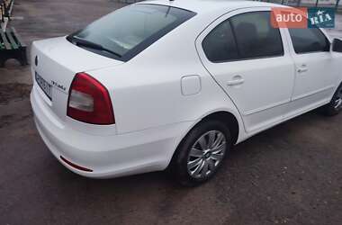 Лифтбек Skoda Octavia 2011 в 