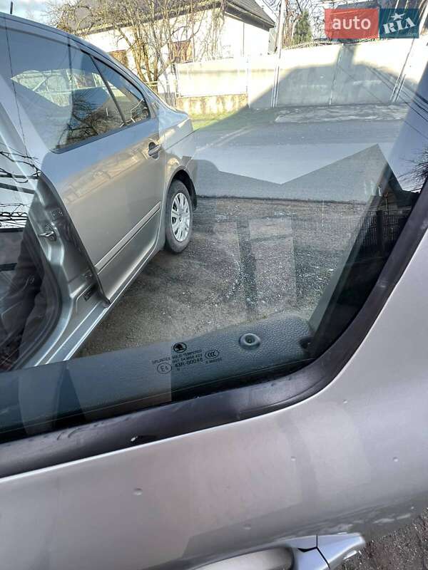 Ліфтбек Skoda Octavia 2010 в Іршаві