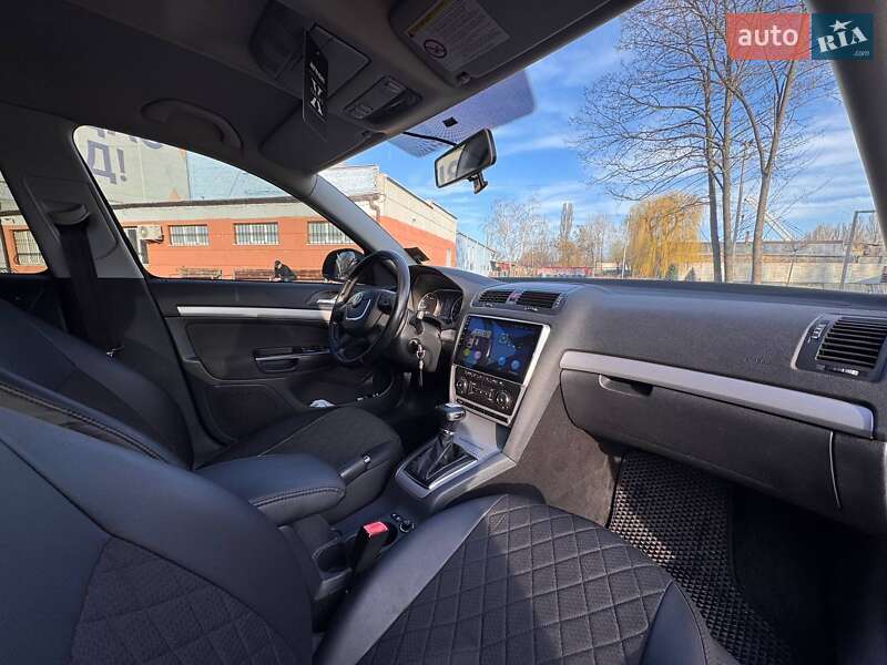 Ліфтбек Skoda Octavia 2012 в Києві