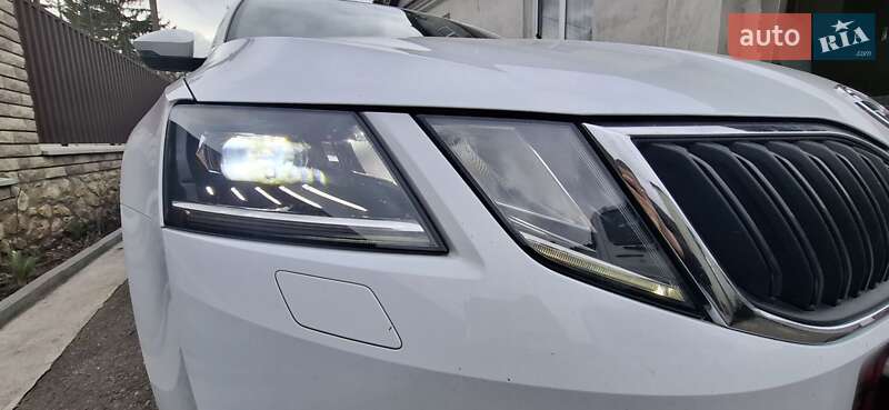 Универсал Skoda Octavia 2020 в Тернополе фото 28 Универсал Skoda Octavia 2020 в Тернополе