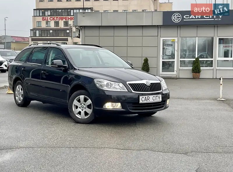 Універсал Skoda Octavia 2010 в 