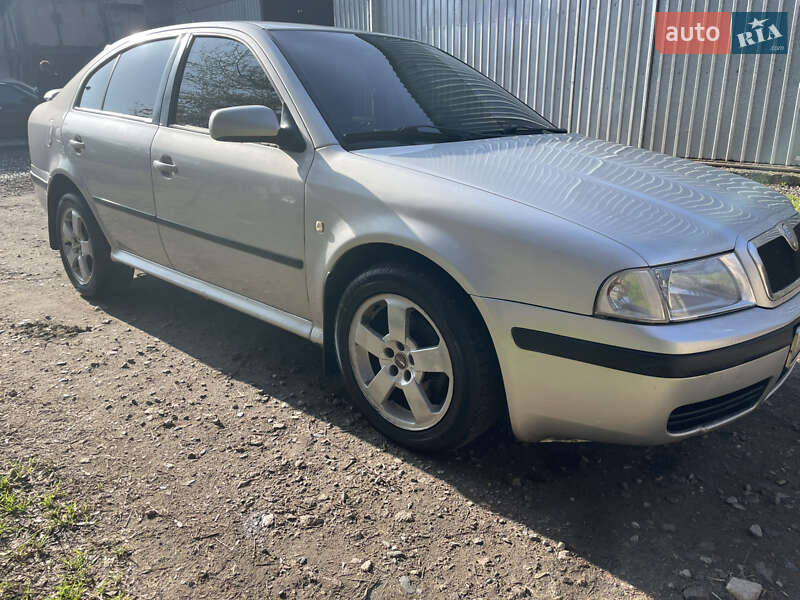 Skoda Octavia 2001