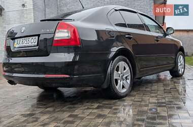 Ліфтбек Skoda Octavia 2012 в 