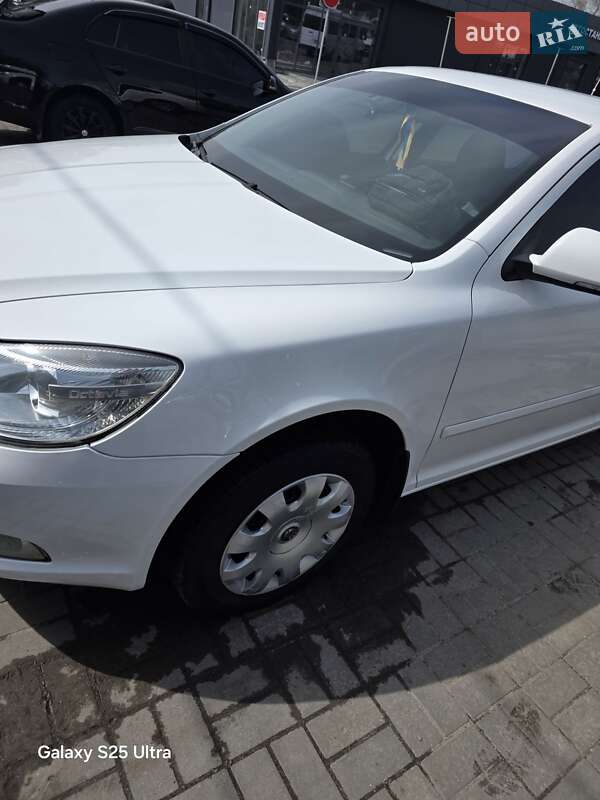 Ліфтбек Skoda Octavia 2012 в Запоріжжі