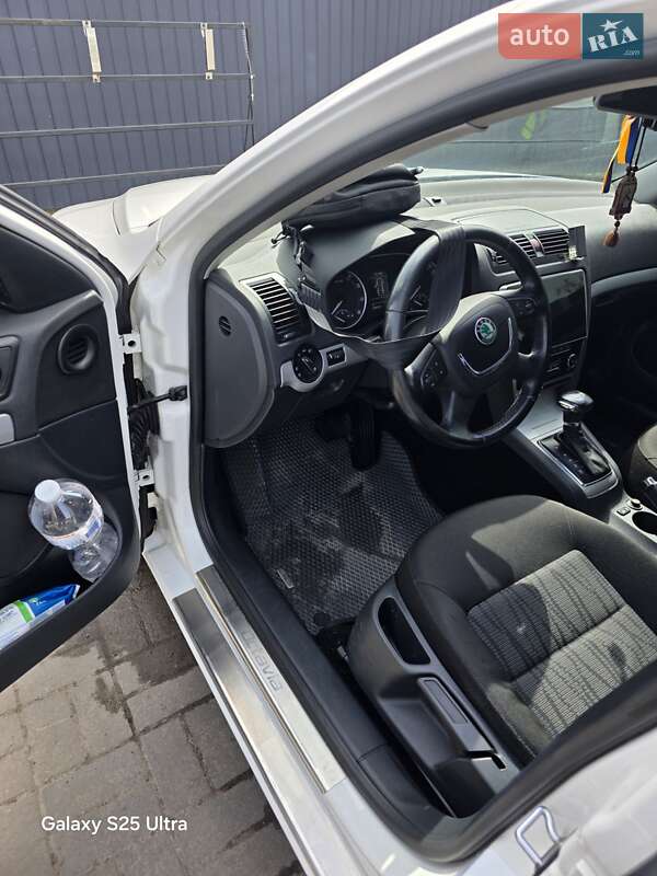 Ліфтбек Skoda Octavia 2012 в Запоріжжі