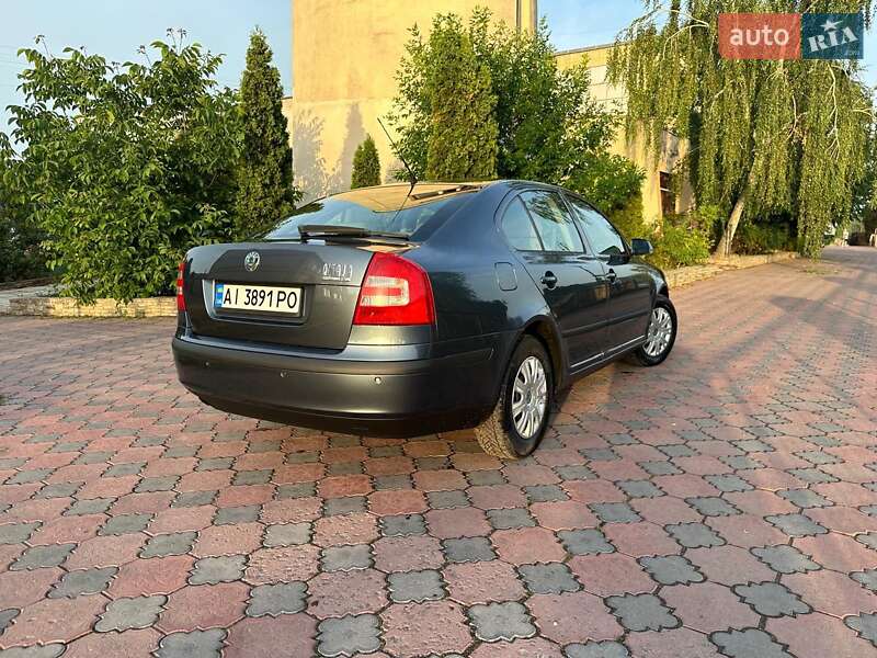 Лифтбек Skoda Octavia 2006 в Могилев-Подольске