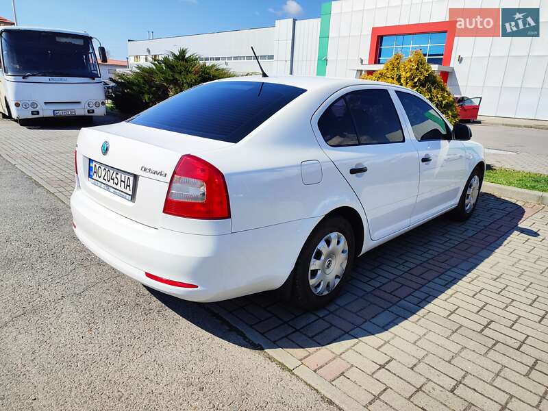 Лифтбек Skoda Octavia 2012 в Ужгороде фото 7 Лифтбек Skoda Octavia 2012 в Ужгороде