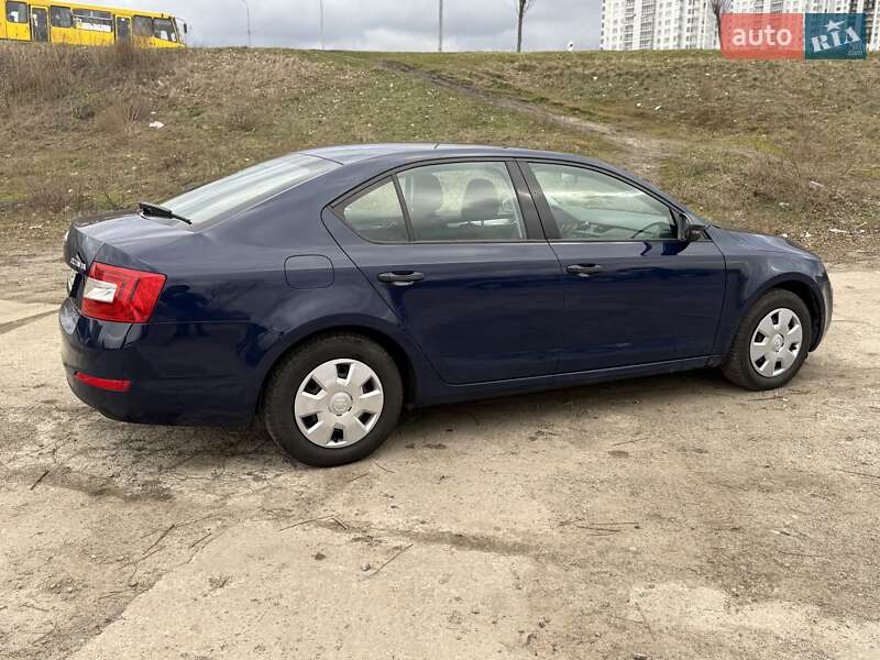 Лифтбек Skoda Octavia 2016 в Киеве