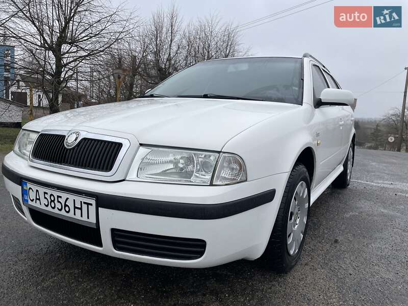 Универсал Skoda Octavia 2005 в Лысянке