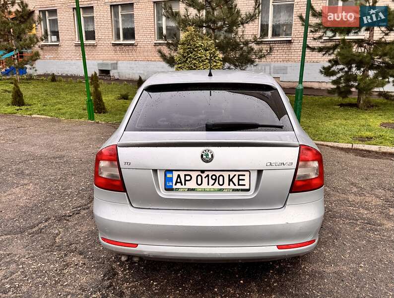 Ліфтбек Skoda Octavia 2012 в Запоріжжі