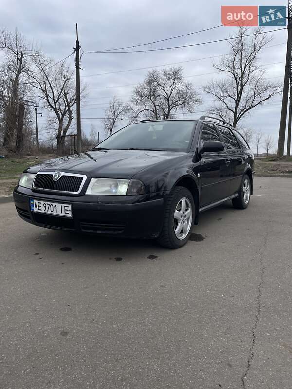 Универсал Skoda Octavia 2006 в Покрове