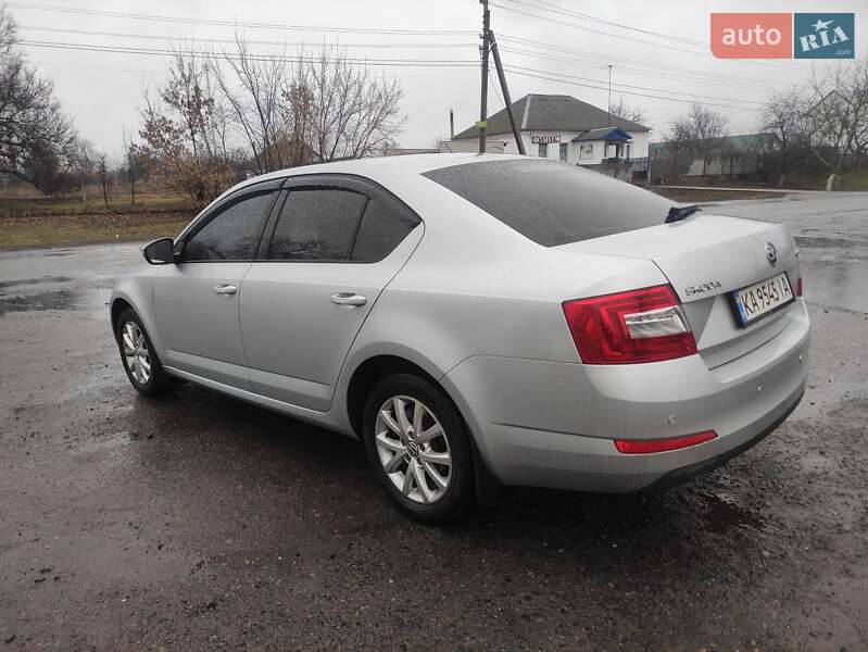 Лифтбек Skoda Octavia 2015 в Борисполе