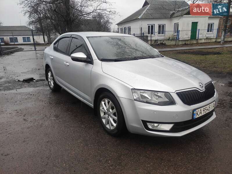 Лифтбек Skoda Octavia 2015 в Борисполе