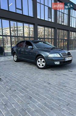 Ліфтбек Skoda Octavia 2006 в 