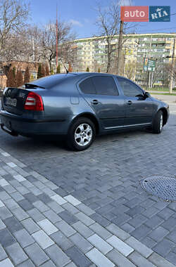 Ліфтбек Skoda Octavia 2006 в 