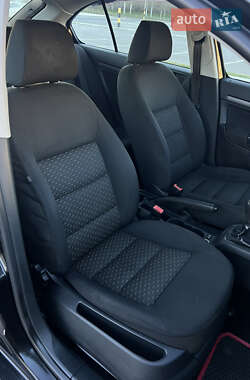 Лифтбек Skoda Octavia 2011 в 