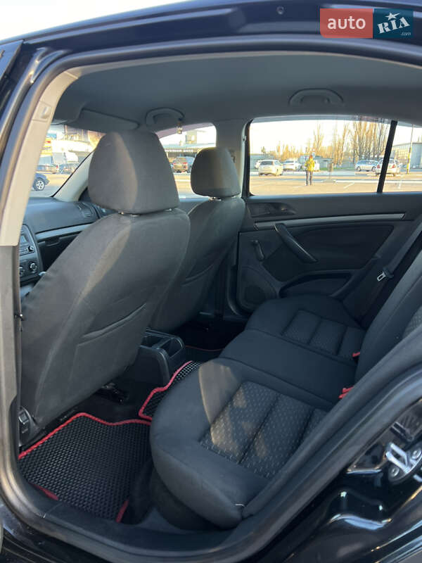 Лифтбек Skoda Octavia 2011 в Киеве