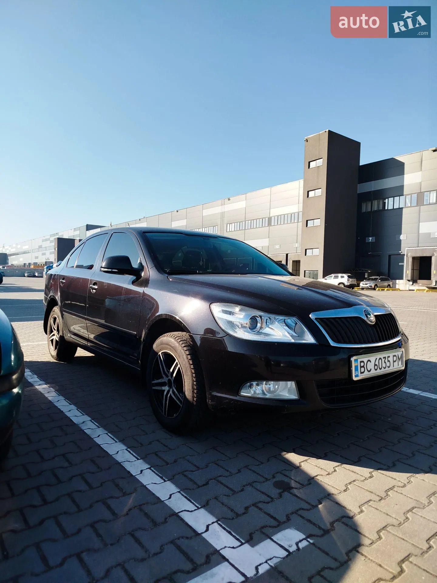2011 Skoda Octavia - мініатюра 12