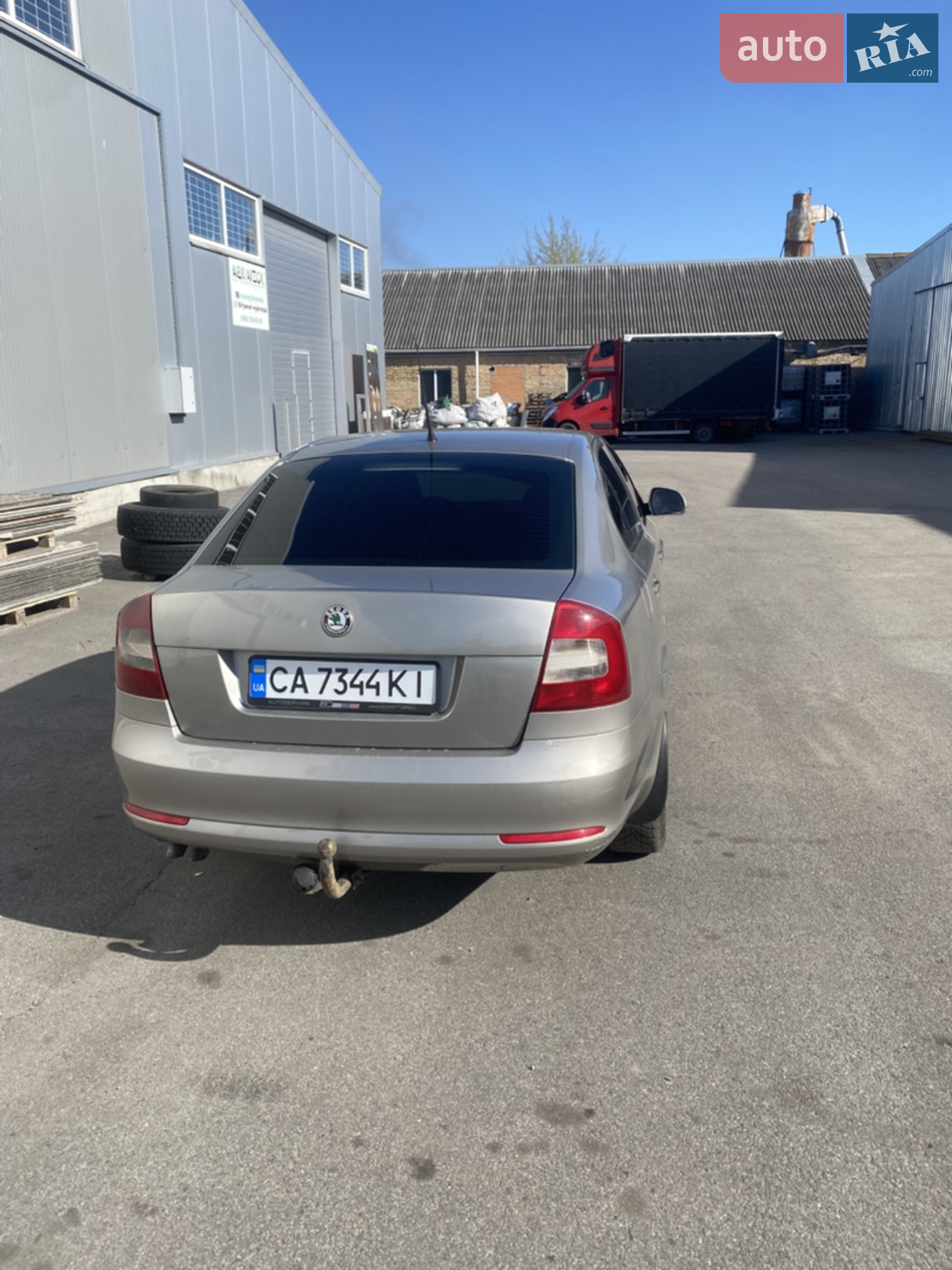 2010 Skoda Octavia - мініатюра 5
