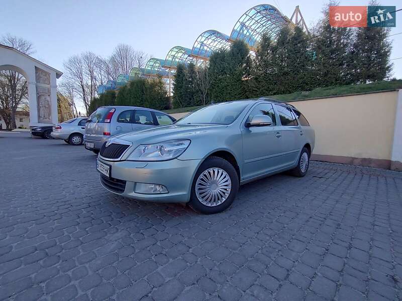 Skoda Octavia 2011