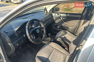Лифтбек Skoda Octavia 2008 в 