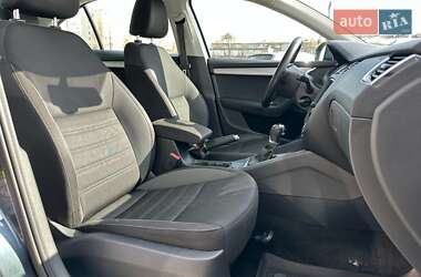 Ліфтбек Skoda Octavia 2017 в 