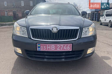 Універсал Skoda Octavia 2011 в 