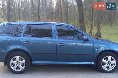 Универсал Skoda Octavia 2003 в 