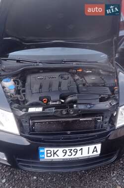Универсал Skoda Octavia 2012 в 