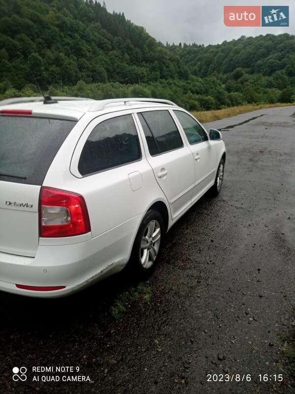 Універсал Skoda Octavia 2013 в Ужгороді