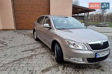 Лифтбек Skoda Octavia 2012 в 