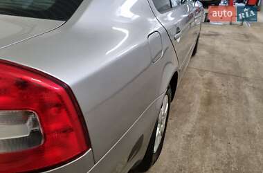 Лифтбек Skoda Octavia 2012 в 